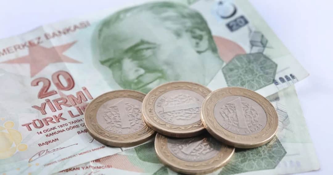 Jaka waluta w Turcji? Ważne informacje dla podróżnych i turystów